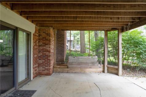 3846 Golden Wood Way Uniontown OH 44685