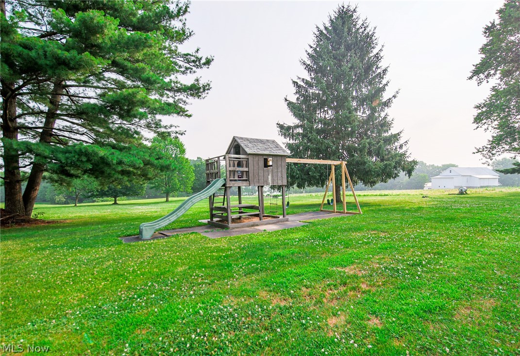 14104 Nussbaum Road Dalton OH 44618