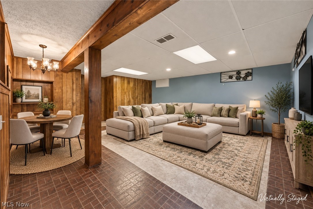 1315 Grove Street NE Canton OH 44721