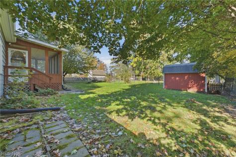 1315 Grove Street NE Canton OH 44721