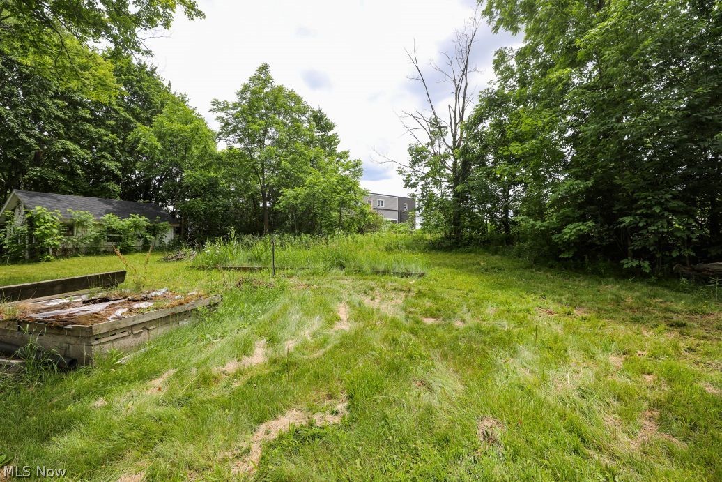 1562 State Route 303 Streetsboro OH 44241
