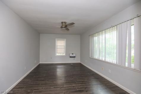 1562 State Route 303 Streetsboro OH 44241