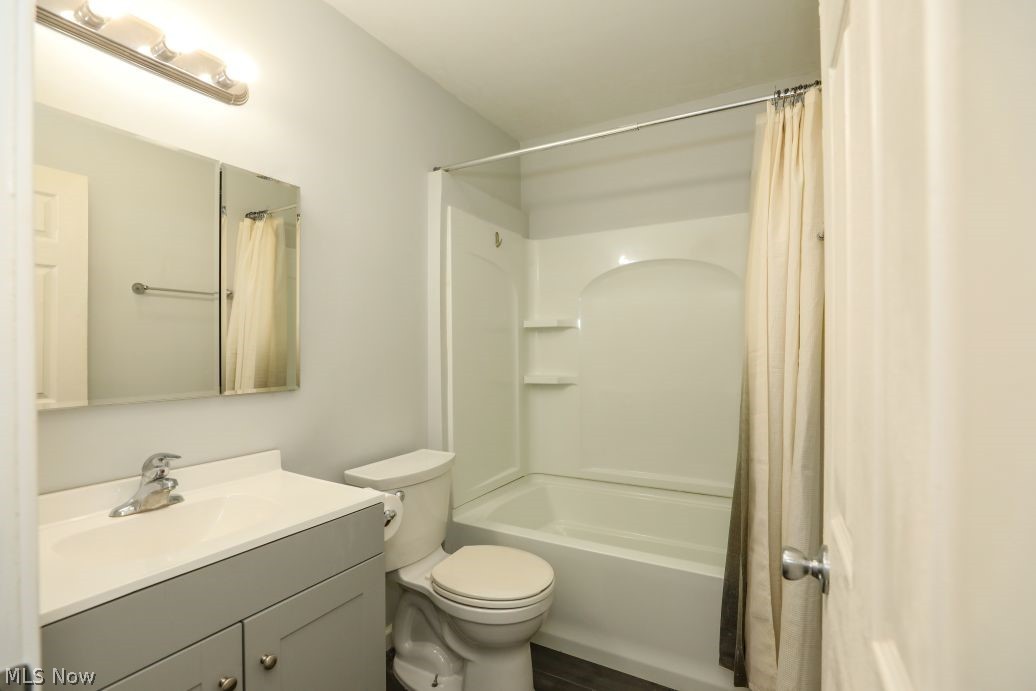 1562 State Route 303 Streetsboro OH 44241