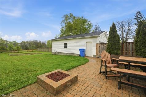 14871 Mayfield Road Huntsburg OH 44046