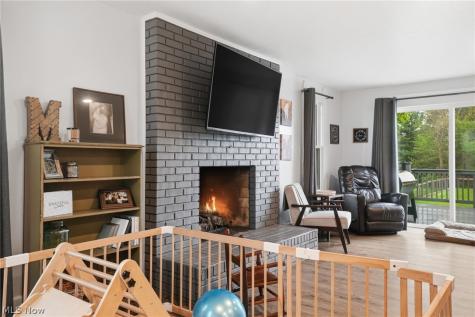 14871 Mayfield Road Huntsburg OH 44046