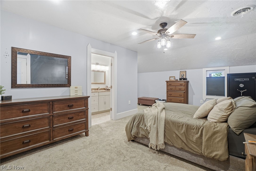 14871 Mayfield Road Huntsburg OH 44046