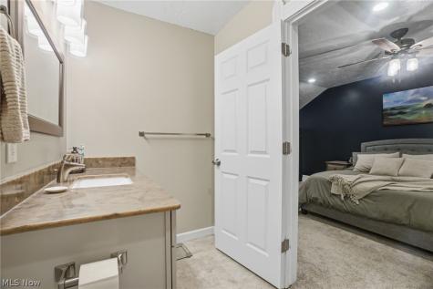 14871 Mayfield Road Huntsburg OH 44046