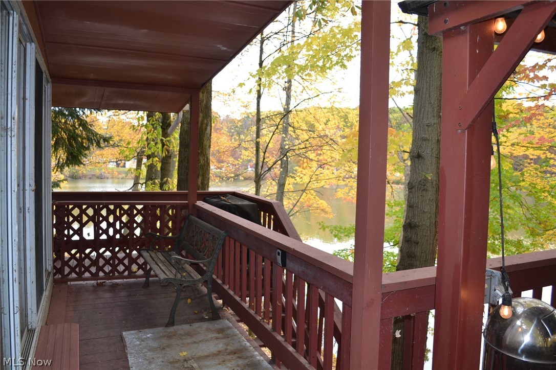 229 Lake Shore Terrace Warren OH 44481