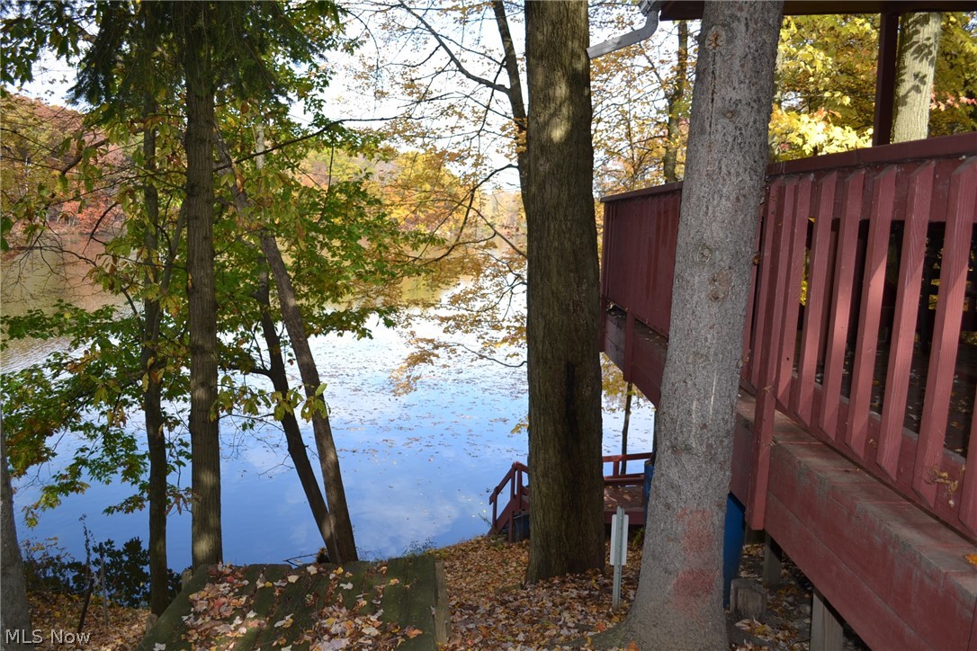 229 Lake Shore Terrace Warren OH 44481