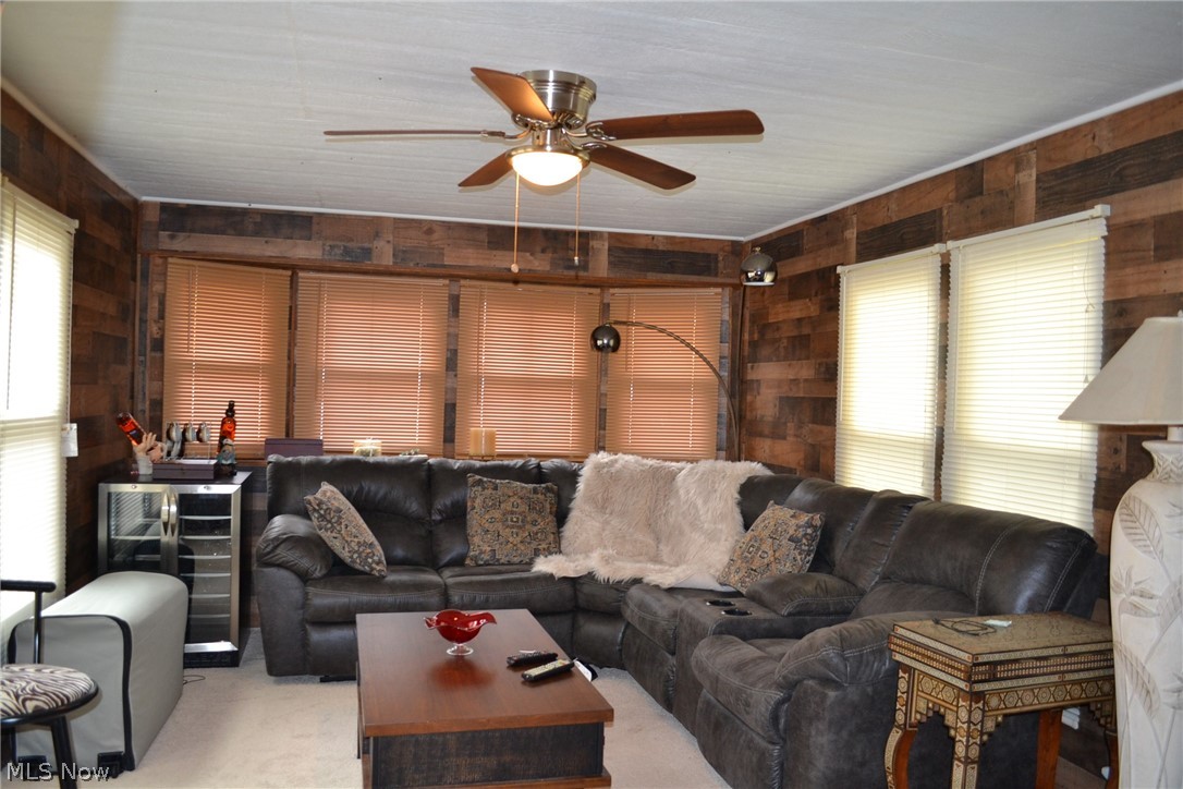 229 Lake Shore Terrace Warren OH 44481