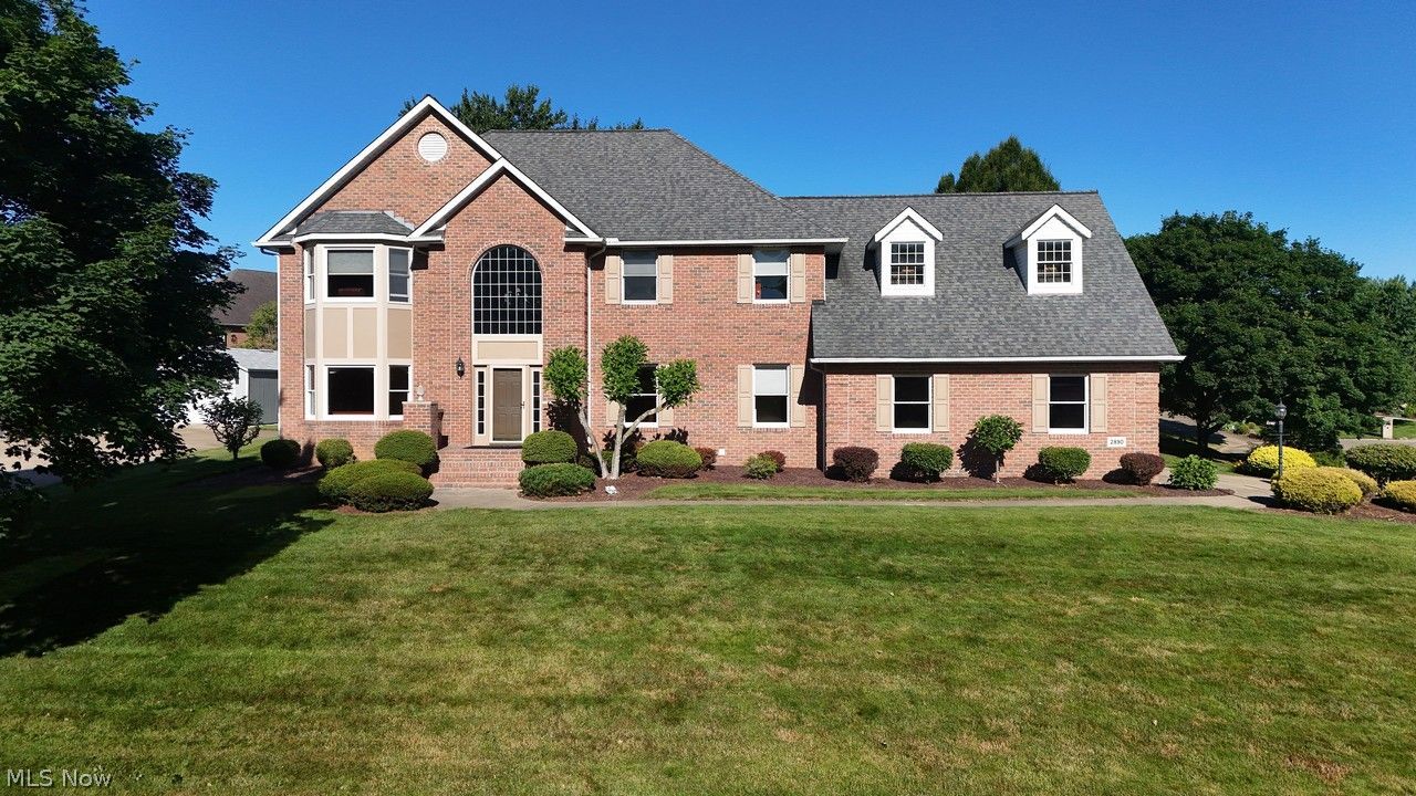 2890 Carie Hill Circle NW Massillon OH 44646