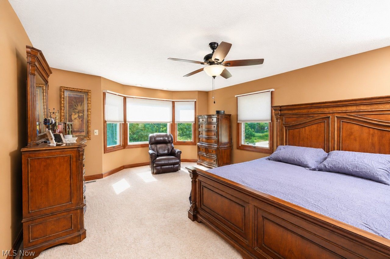 2890 Carie Hill Circle NW Massillon OH 44646