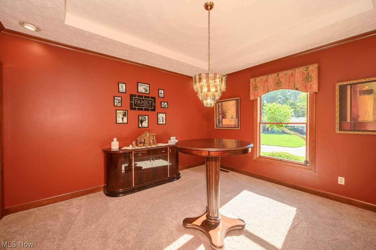 2890 Carie Hill Circle NW Massillon OH 44646
