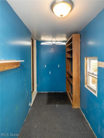 4432 W 58th Cleveland OH 44144
