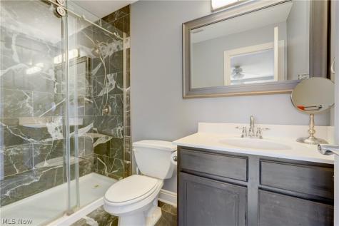 9 River Side Drive Rocky River OH 44116
