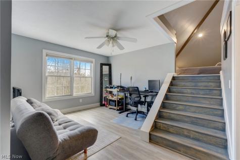 9 River Side Drive Rocky River OH 44116