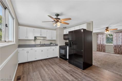 4633 Packard Avenue NW Canton OH 44709