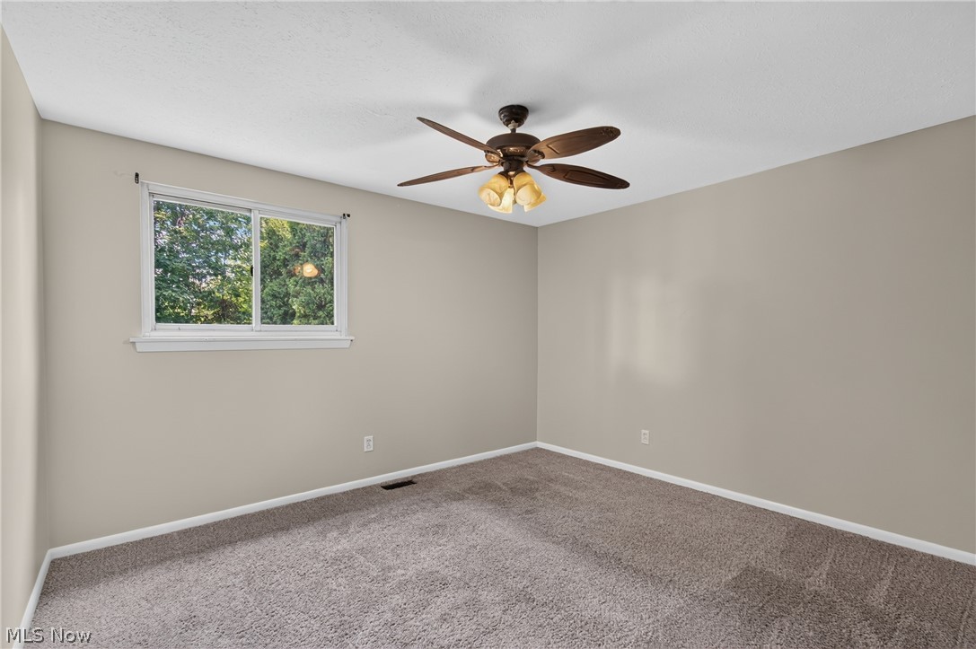 4633 Packard Avenue NW Canton OH 44709