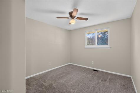 4633 Packard Avenue NW Canton OH 44709