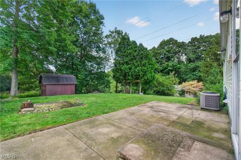 4633 Packard Avenue NW Canton OH 44709