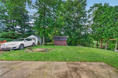 4633 Packard Avenue NW Canton OH 44709