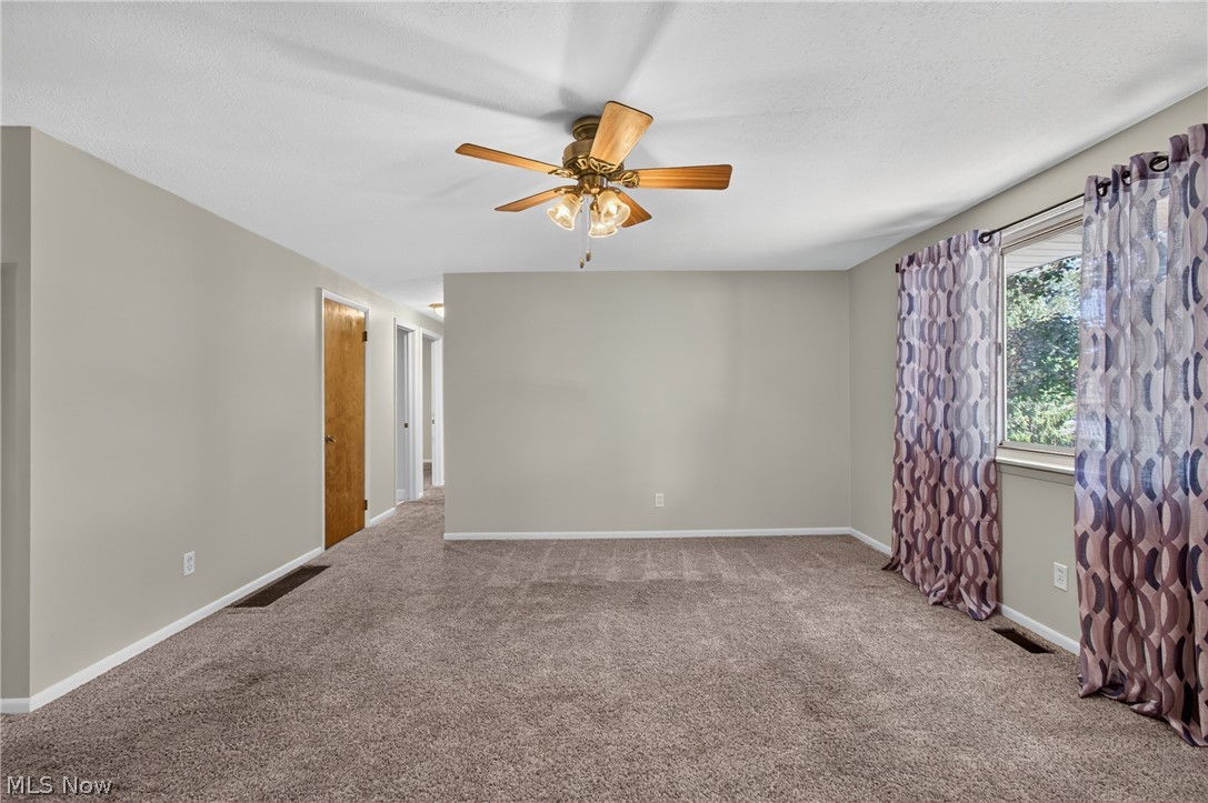 4633 Packard Avenue NW Canton OH 44709