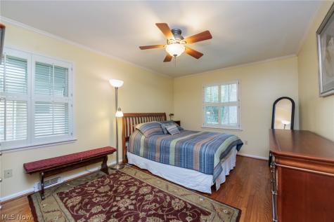 20212 Parklane Rocky River OH 44116