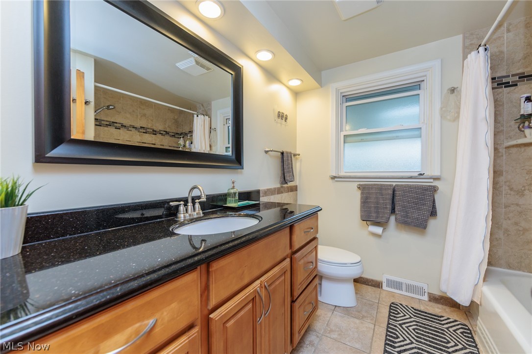 20212 Parklane Rocky River OH 44116