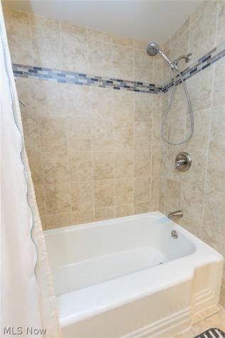 20212 Parklane Rocky River OH 44116