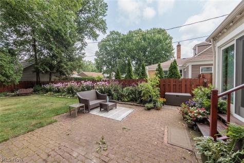 20212 Parklane Rocky River OH 44116