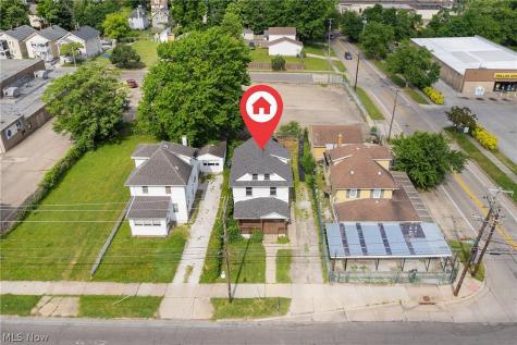 1012 Brown Street Akron OH 44301
