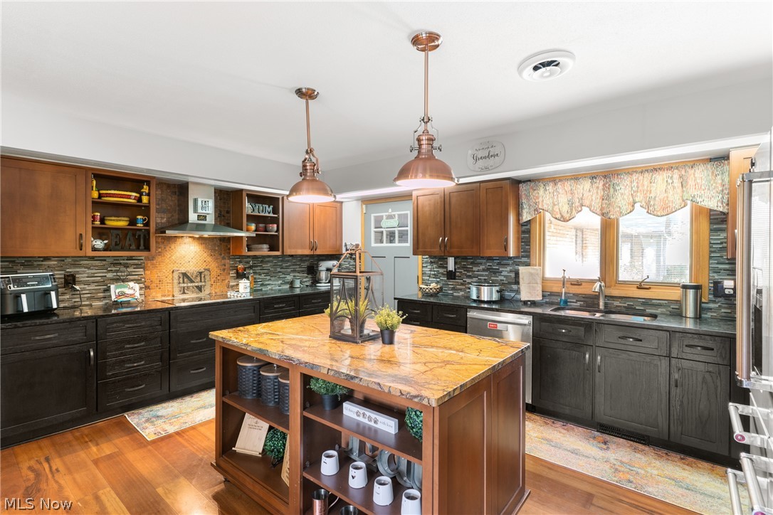11950 Castleton Lane Grafton OH 44044