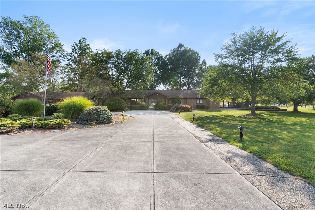 11950 Castleton Lane Grafton OH 44044