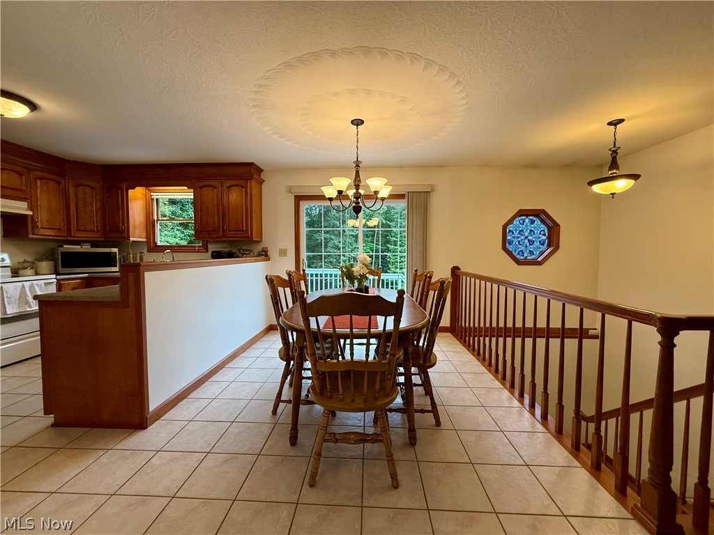 4190 Waynesburg Road NW Carrollton OH 44615