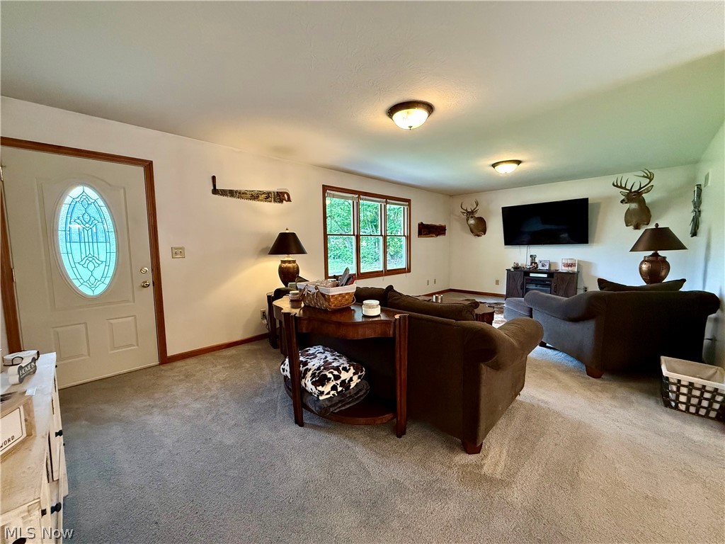4190 Waynesburg Road NW Carrollton OH 44615