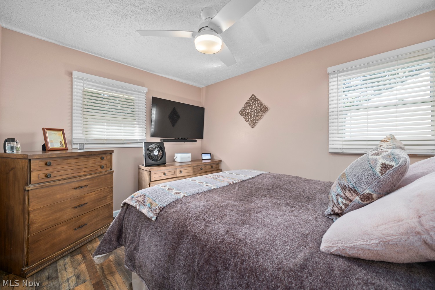 284 Longford Avenue Elyria OH 44035