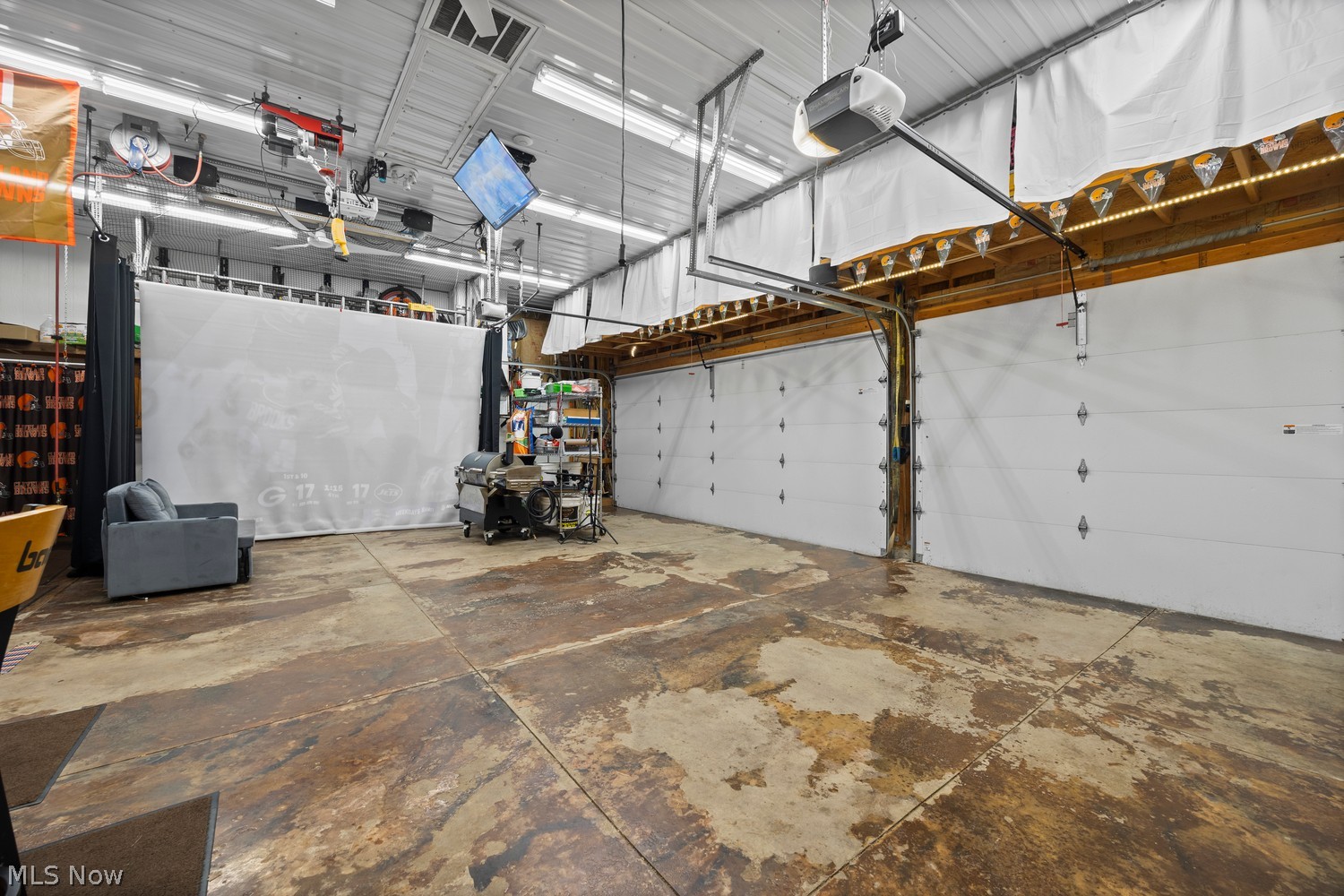 284 Longford Avenue Elyria OH 44035