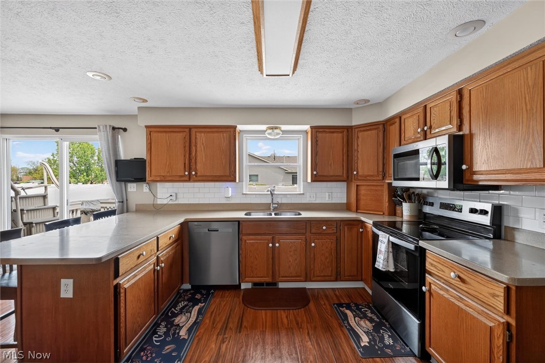 81 S Brookside Drive Oak Harbor OH 43449