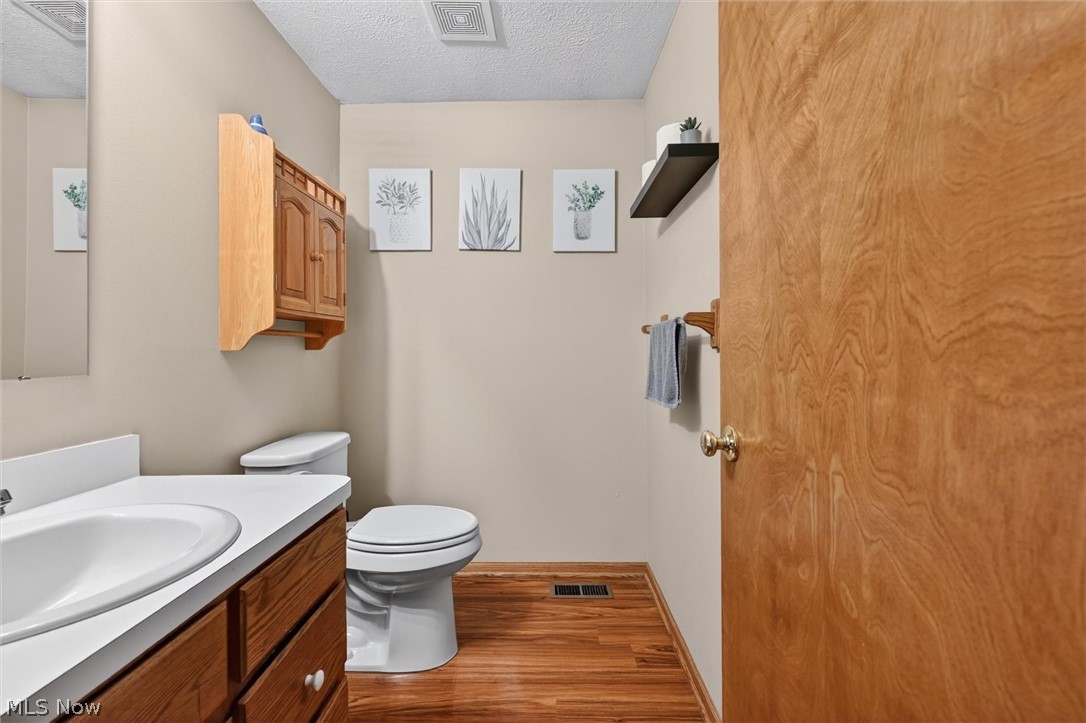 81 S Brookside Drive Oak Harbor OH 43449