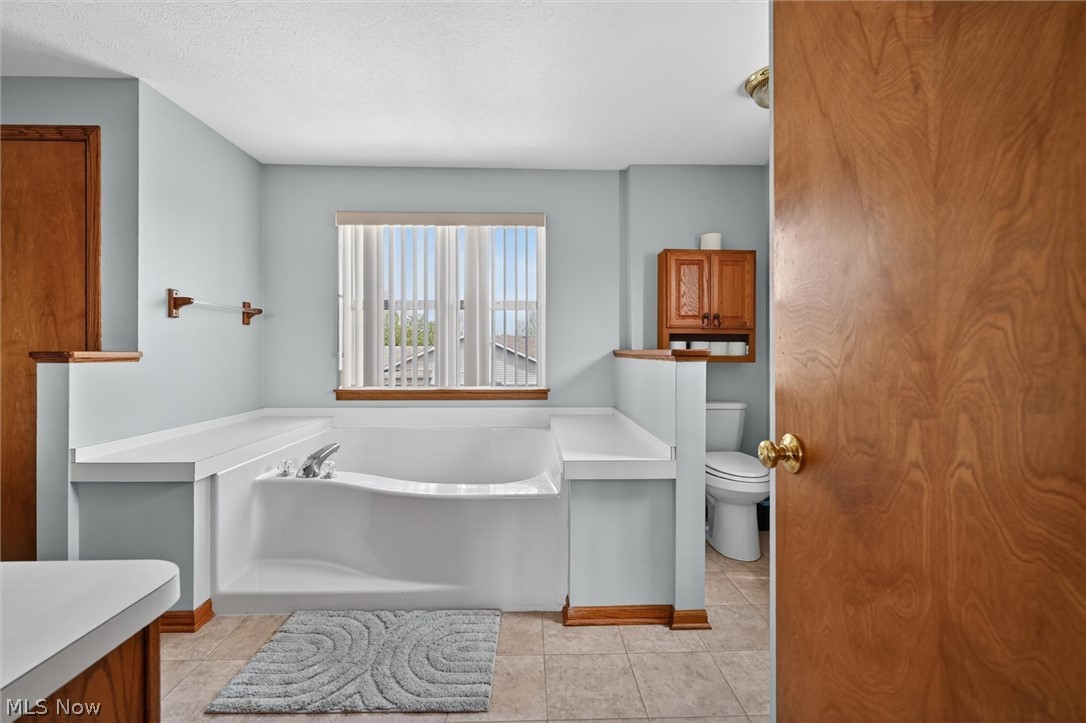 81 S Brookside Drive Oak Harbor OH 43449