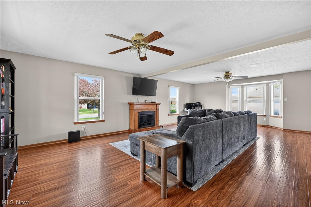 81 S Brookside Drive Oak Harbor OH 43449