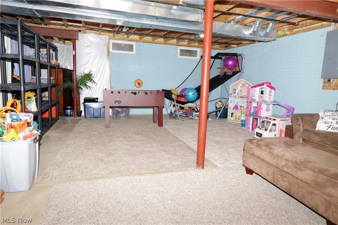 5297 Garfield Boulevard Sheffield Village OH 44054