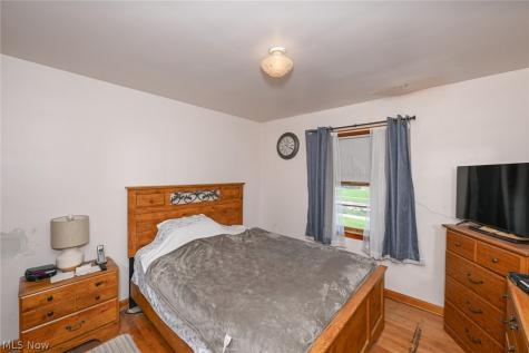 17812 Dalewood Avenue Maple Heights OH 44137