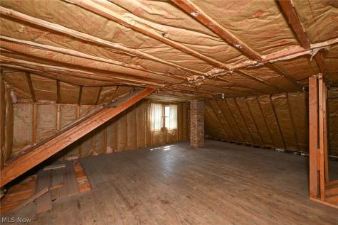 17812 Dalewood Avenue Maple Heights OH 44137