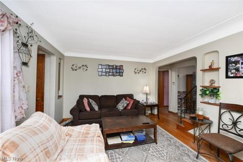 17812 Dalewood Avenue Maple Heights OH 44137