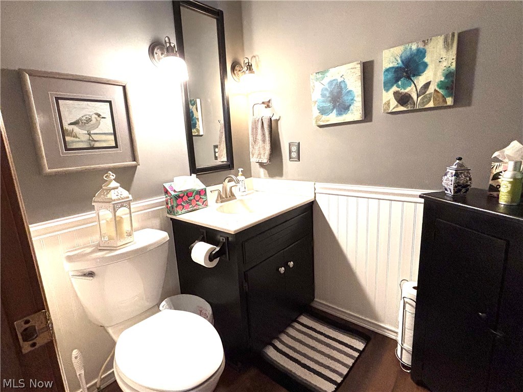 383 Edgewood Court Columbiana OH 44408