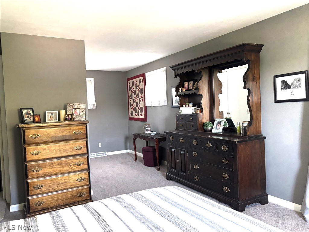 383 Edgewood Court Columbiana OH 44408