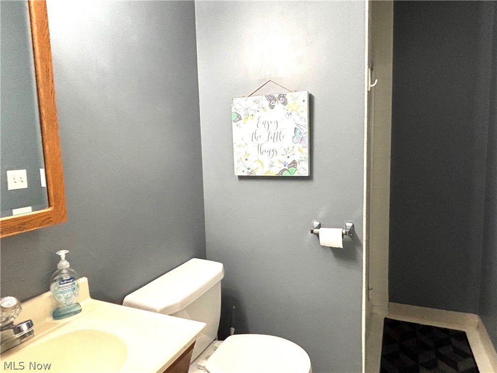 383 Edgewood Court Columbiana OH 44408