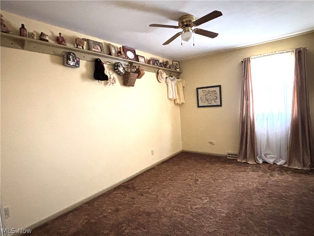 383 Edgewood Court Columbiana OH 44408