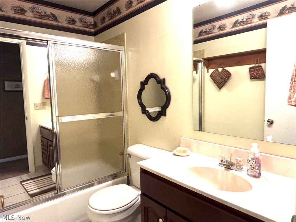 383 Edgewood Court Columbiana OH 44408